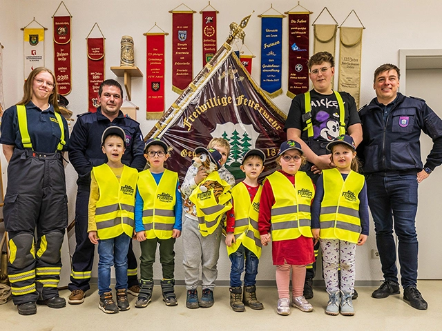 Die ersten Mitglieder der Kinderfeuerwehr